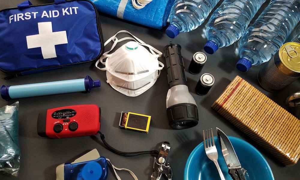 Emergency Survival Kit of 72 Hours and What all is Needed –